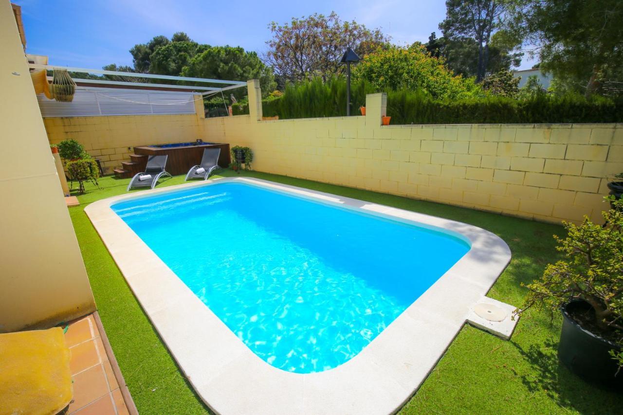Pasion Planet Costa Dorada - Only Families Villa Salou Exterior photo